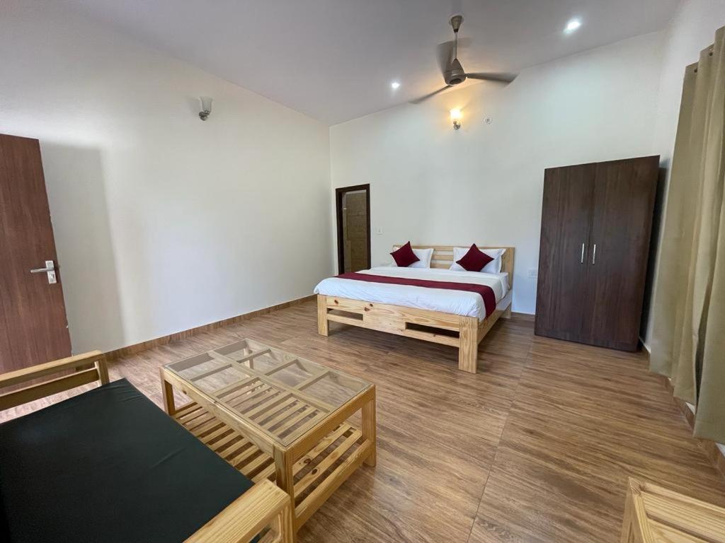 Karans Corbett Motel ラムナガル エクステリア 写真
