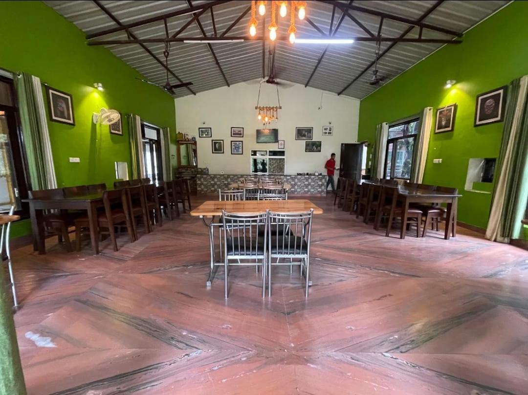 Karans Corbett Motel ラムナガル エクステリア 写真